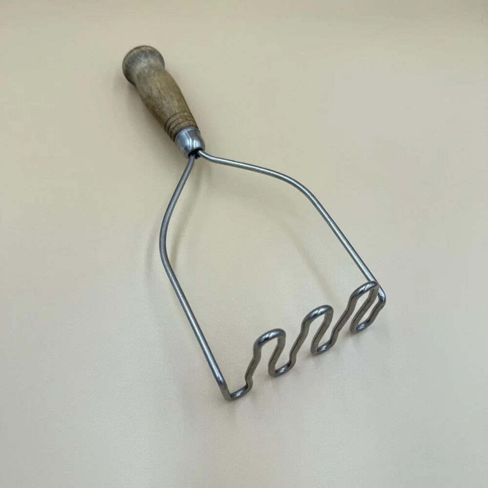 Vintage Potato Masher‎ Wooden Handle Country Kitchen Primitive Cottagecore